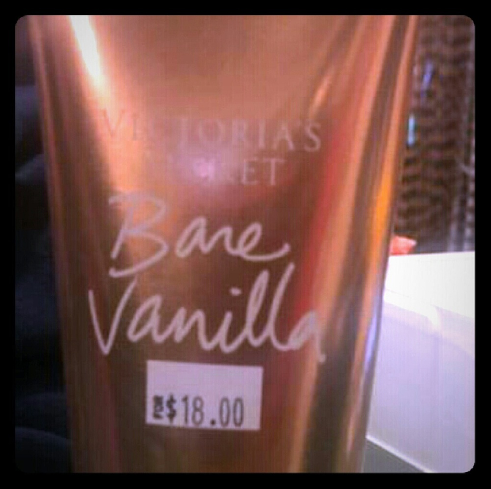 Victoria secret bare vanilla